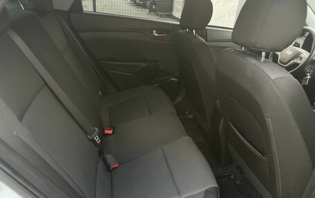 Hyundai Solaris II рестайлинг, 2017 год, 1 295 000 рублей, 25 фотография