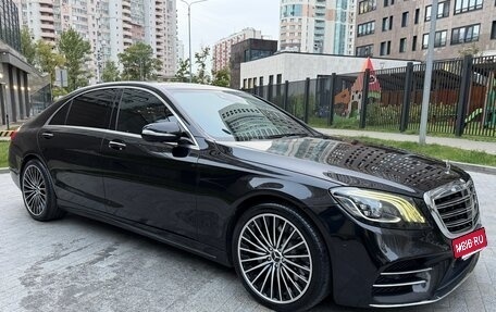 Mercedes-Benz S-Класс, 2017 год, 3 900 000 рублей, 5 фотография