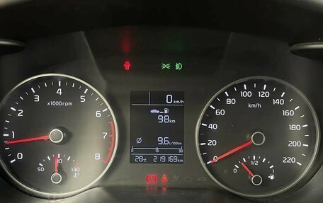 KIA Rio IV, 2018 год, 1 040 000 рублей, 16 фотография