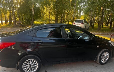 Hyundai Solaris II рестайлинг, 2013 год, 540 000 рублей, 4 фотография
