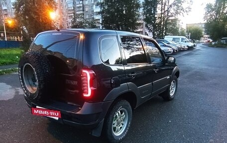 Chevrolet Niva I рестайлинг, 2011 год, 450 000 рублей, 4 фотография