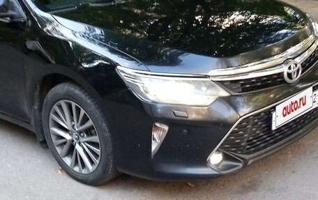 Toyota Camry, 2017 год, 2 250 000 рублей, 8 фотография