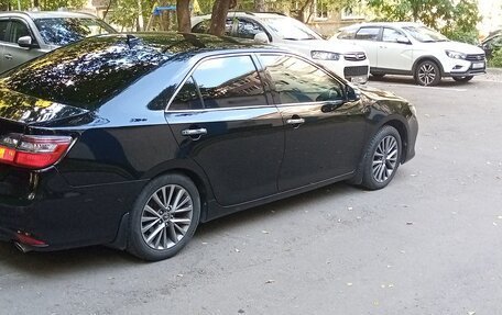 Toyota Camry, 2017 год, 2 250 000 рублей, 14 фотография