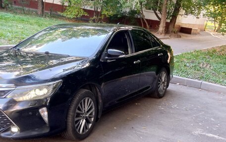 Toyota Camry, 2017 год, 2 250 000 рублей, 17 фотография