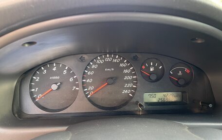 Nissan Almera, 2002 год, 180 000 рублей, 9 фотография