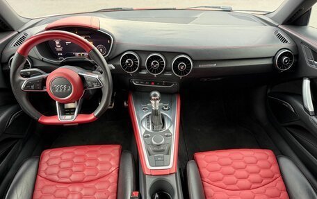 Audi TT, 2015 год, 2 999 000 рублей, 22 фотография
