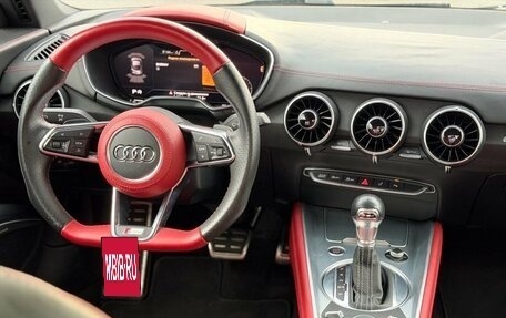 Audi TT, 2015 год, 2 999 000 рублей, 26 фотография