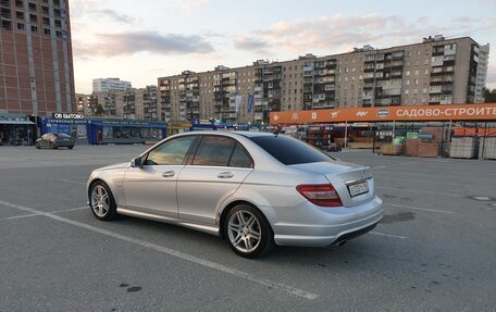 Mercedes-Benz C-Класс, 2010 год, 1 000 000 рублей, 9 фотография