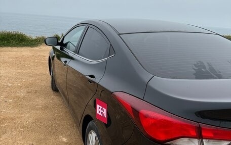 Hyundai Elantra V, 2015 год, 1 350 000 рублей, 2 фотография