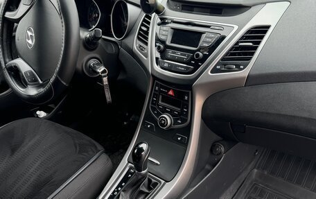 Hyundai Elantra V, 2015 год, 1 350 000 рублей, 18 фотография