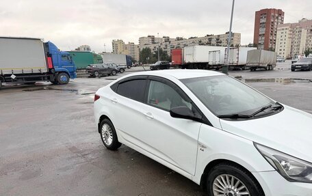 Hyundai Solaris II рестайлинг, 2016 год, 890 000 рублей, 2 фотография