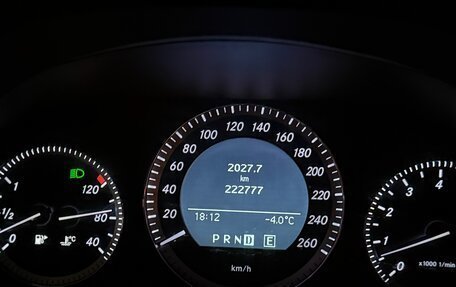 Mercedes-Benz C-Класс, 2011 год, 1 100 000 рублей, 8 фотография