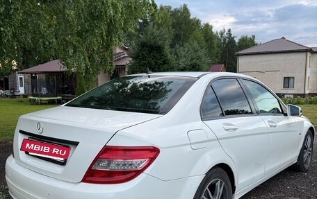 Mercedes-Benz C-Класс, 2011 год, 1 100 000 рублей, 5 фотография