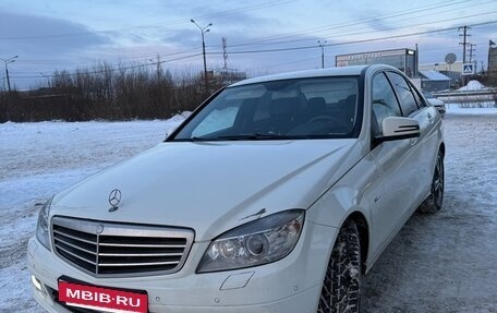 Mercedes-Benz C-Класс, 2011 год, 1 100 000 рублей, 12 фотография