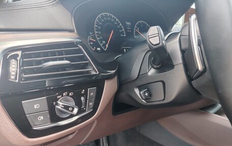 BMW 5 серия, 2019 год, 5 500 000 рублей, 18 фотография