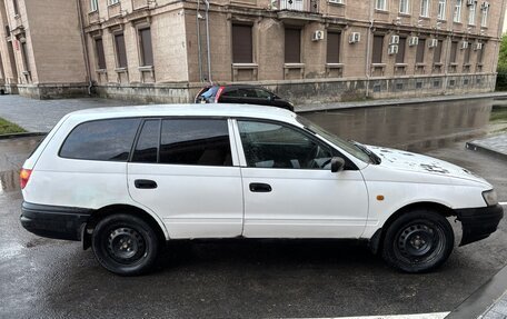 Toyota Caldina, 2000 год, 170 000 рублей, 2 фотография