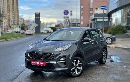 KIA Sportage IV рестайлинг, 2020 год, 1 900 000 рублей, 1 фотография