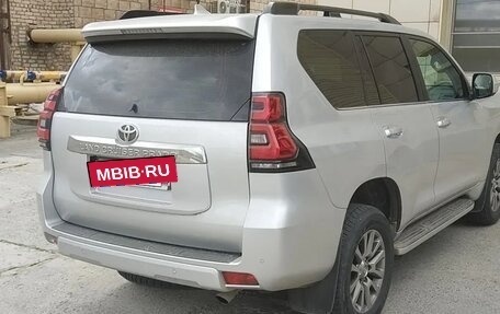 Toyota Land Cruiser Prado 150 рестайлинг 2, 2018 год, 6 000 000 рублей, 14 фотография