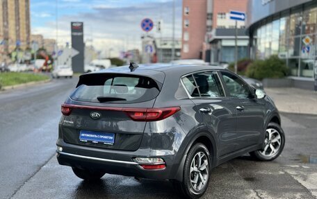 KIA Sportage IV рестайлинг, 2020 год, 1 900 000 рублей, 8 фотография