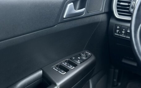 KIA Sportage IV рестайлинг, 2020 год, 1 900 000 рублей, 11 фотография
