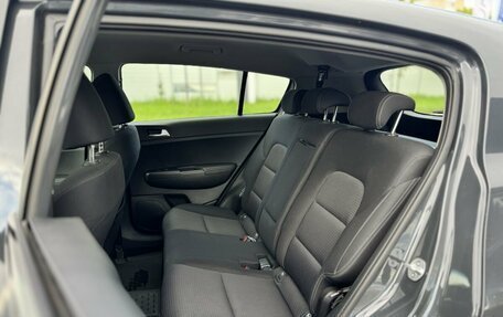 KIA Sportage IV рестайлинг, 2020 год, 1 900 000 рублей, 16 фотография