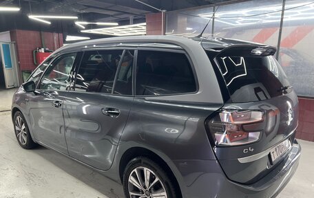 Citroen C4 Picasso II рестайлинг, 2016 год, 1 600 000 рублей, 4 фотография