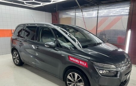 Citroen C4 Picasso II рестайлинг, 2016 год, 1 600 000 рублей, 7 фотография