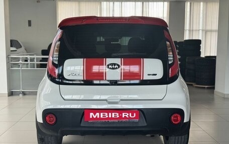 KIA Soul II рестайлинг, 2018 год, 1 300 000 рублей, 5 фотография