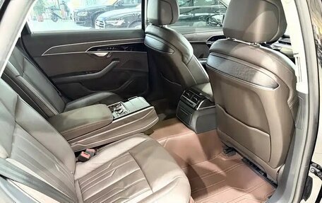 Audi A8, 2023 год, 8 237 031 рублей, 8 фотография