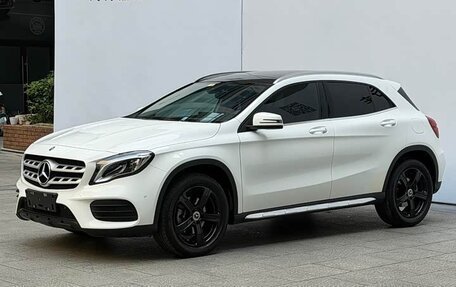 Mercedes-Benz GLA, 2019 год, 2 245 000 рублей, 3 фотография