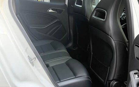 Mercedes-Benz GLA, 2019 год, 2 245 000 рублей, 16 фотография