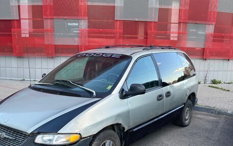 Dodge Caravan III, 2000 год, 200 000 рублей, 3 фотография