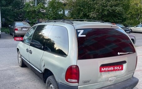 Dodge Caravan III, 2000 год, 200 000 рублей, 4 фотография