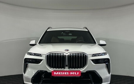 BMW X7, 2022 год, 10 700 000 рублей, 3 фотография