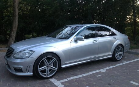 Mercedes-Benz S-Класс, 2006 год, 1 490 000 рублей, 9 фотография