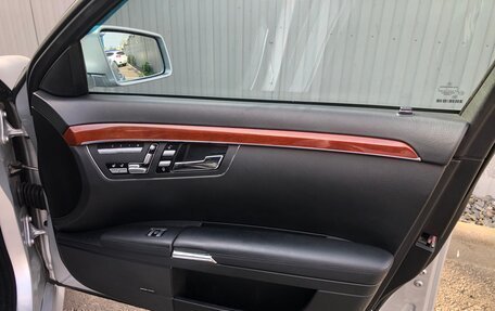 Mercedes-Benz S-Класс, 2006 год, 1 490 000 рублей, 13 фотография