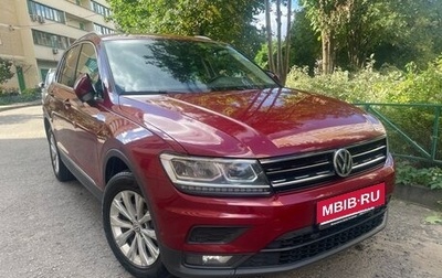 Volkswagen Tiguan II, 2017 год, 2 300 000 рублей, 1 фотография