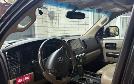 Toyota Sequoia II рестайлинг, 2008 год, 3 100 000 рублей, 8 фотография