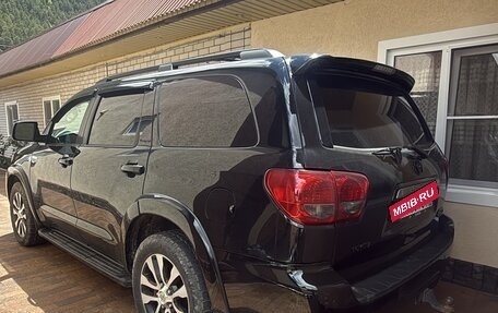 Toyota Sequoia II рестайлинг, 2008 год, 3 100 000 рублей, 2 фотография