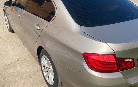 BMW 5 серия, 2010 год, 1 650 000 рублей, 7 фотография
