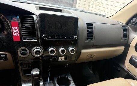 Toyota Sequoia II рестайлинг, 2008 год, 3 100 000 рублей, 10 фотография