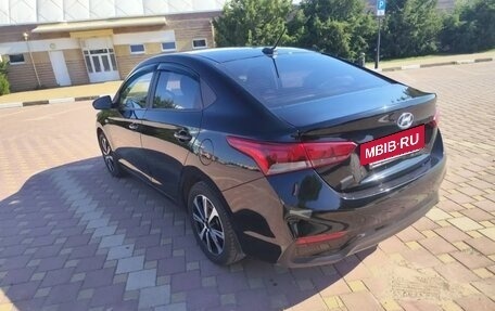 Hyundai Solaris II рестайлинг, 2017 год, 1 150 000 рублей, 10 фотография