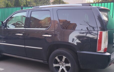 Cadillac Escalade III, 2008 год, 1 100 000 рублей, 7 фотография
