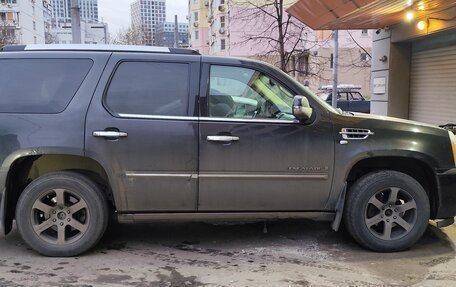 Cadillac Escalade III, 2008 год, 1 100 000 рублей, 11 фотография