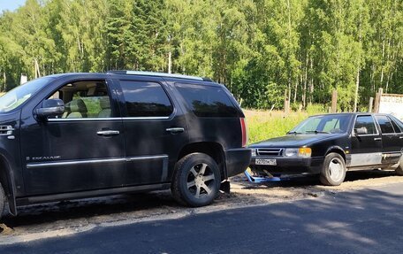 Cadillac Escalade III, 2008 год, 1 100 000 рублей, 10 фотография