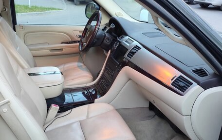 Cadillac Escalade III, 2008 год, 1 100 000 рублей, 29 фотография