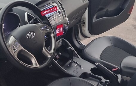 Hyundai ix35 I рестайлинг, 2013 год, 1 180 000 рублей, 13 фотография
