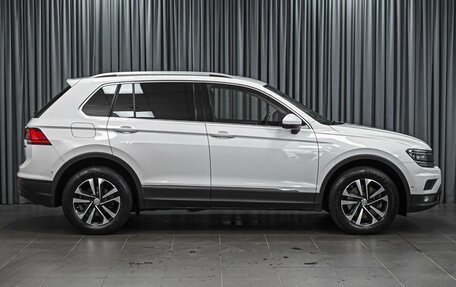Volkswagen Tiguan II, 2019 год, 2 489 000 рублей, 5 фотография