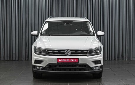 Volkswagen Tiguan II, 2019 год, 2 489 000 рублей, 3 фотография