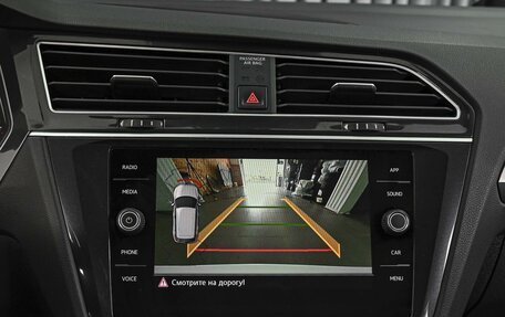 Volkswagen Tiguan II, 2019 год, 2 489 000 рублей, 14 фотография